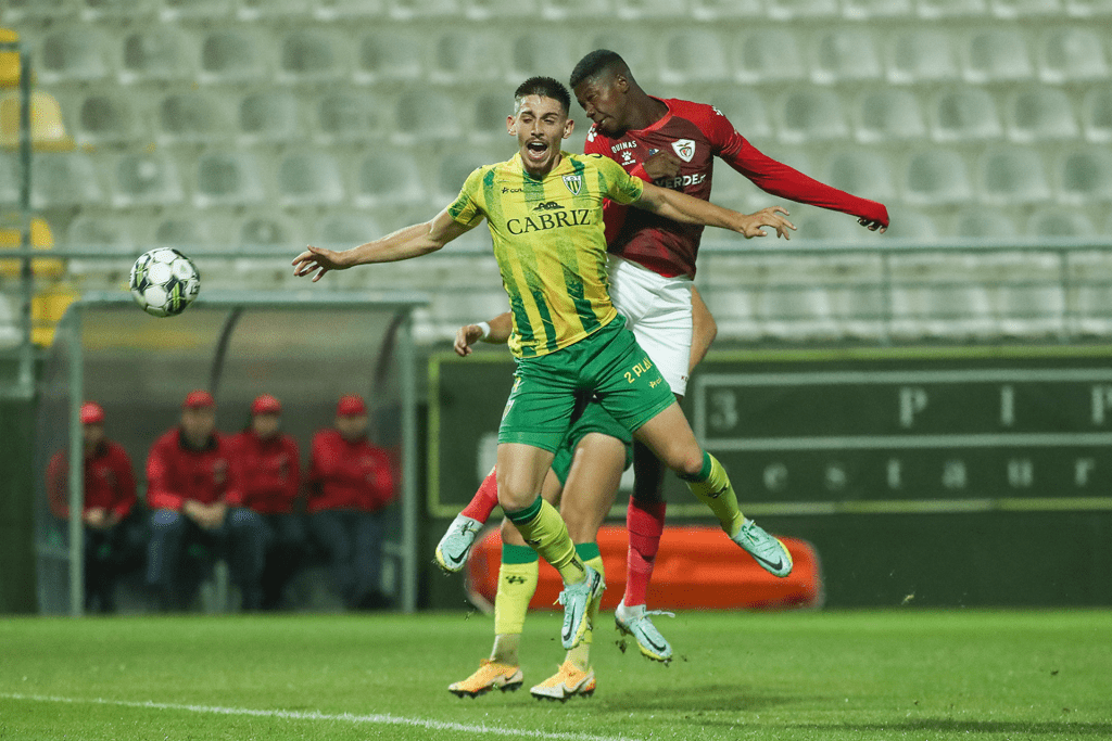 包含葡超加时末段走向成谜,赫塔费远射贴柱,形势明朗,身体对抗强度拉满的词条 包含葡超加时末段走向成谜,赫塔费远射贴柱,形势明朗,身体对抗强度拉满的词条