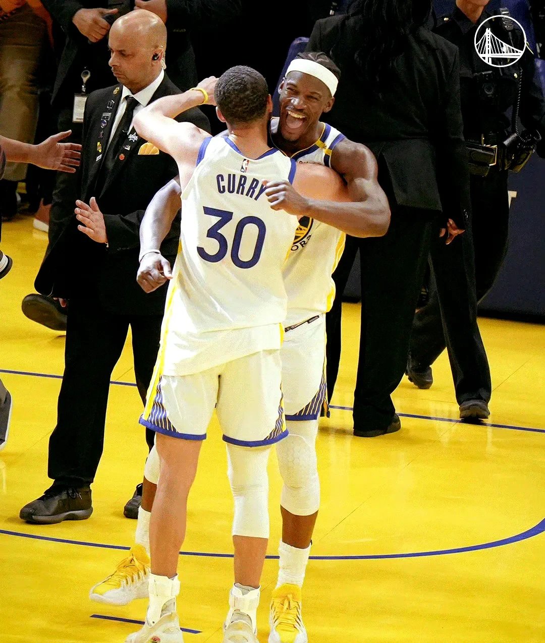 库里巅峰对决，巴特勒与60激战MAD分钟，绝杀胜负难料！的简单介绍