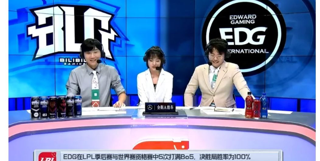 关于德布劳内在RNG比赛中败北，问鼎冠军引发热议！的信息